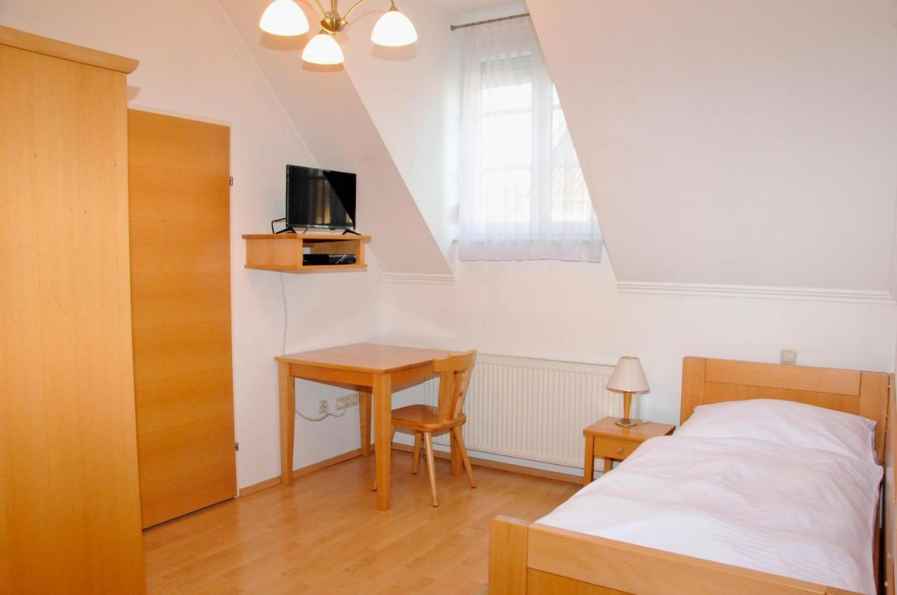 Privatzimmer Familie Schwarz Wien Værelse billede
